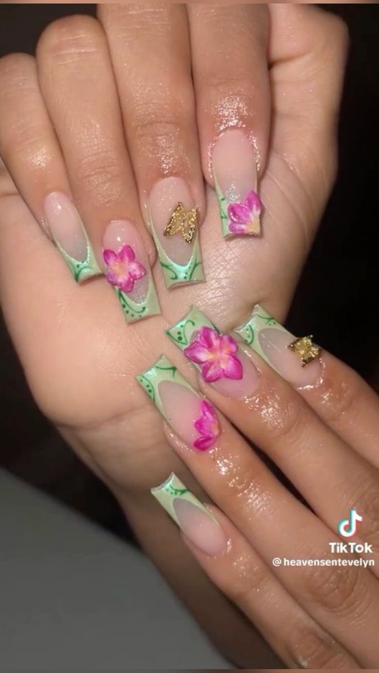 Holiday Nails Summer Ideas