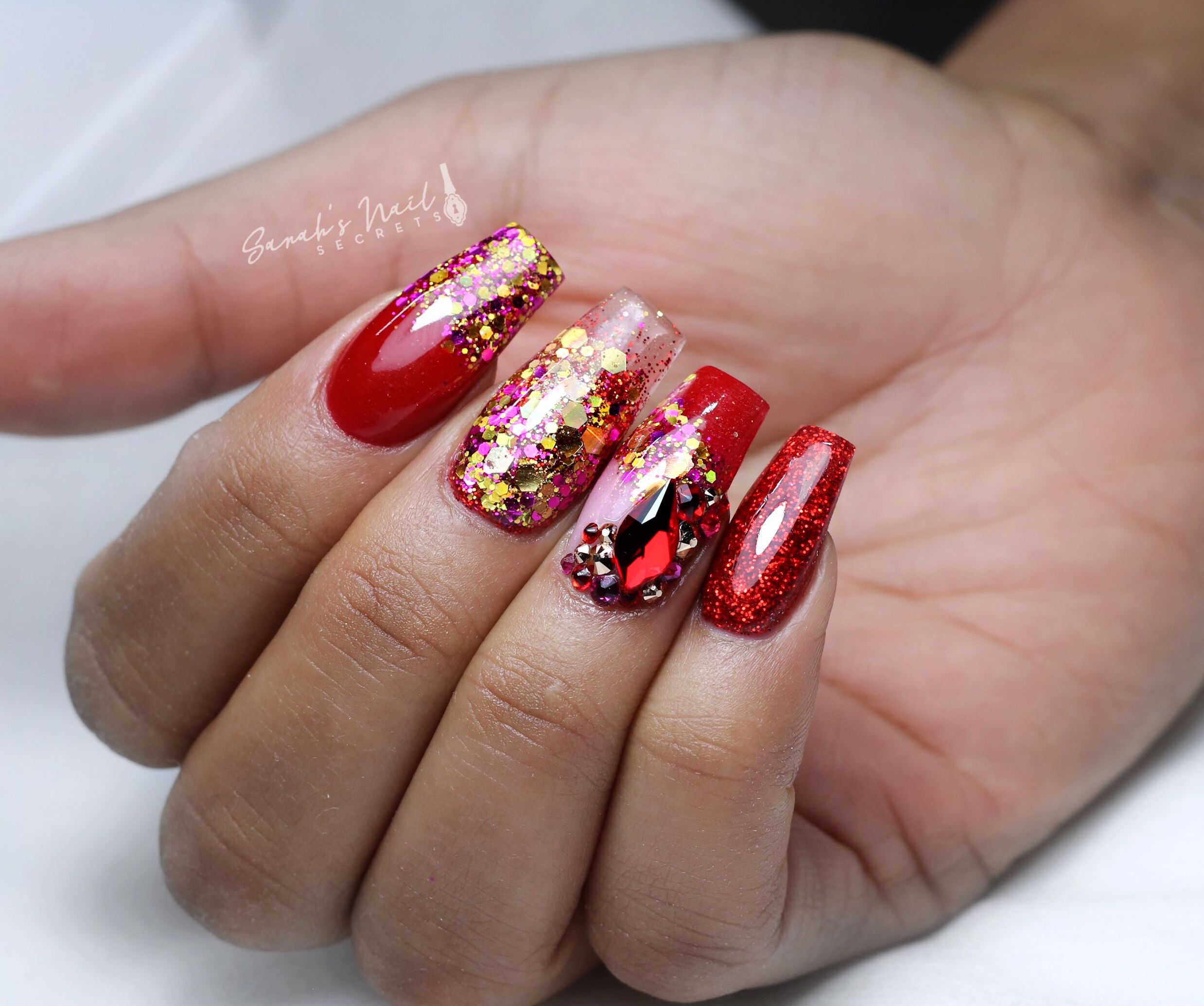 Trendy Red Nails Summer Ideas