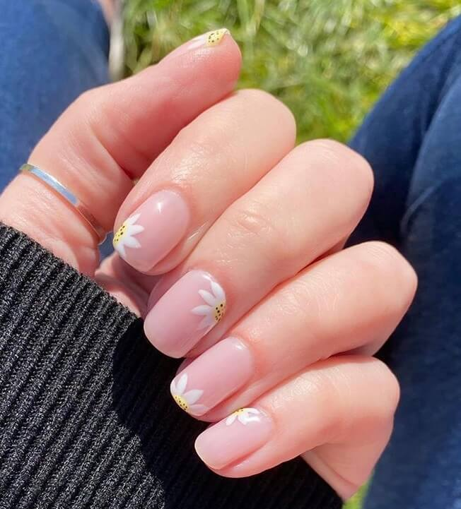 Trendy Short Nails Summer Ideas