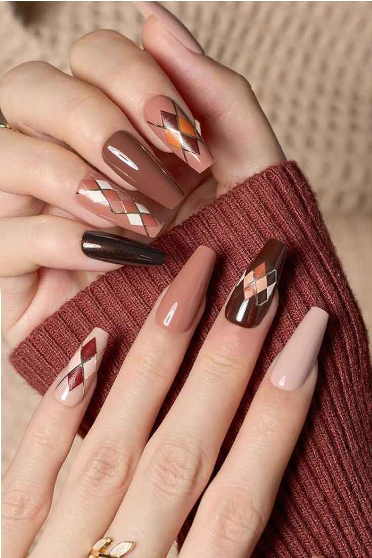 Holiday Nails Summer Ideas