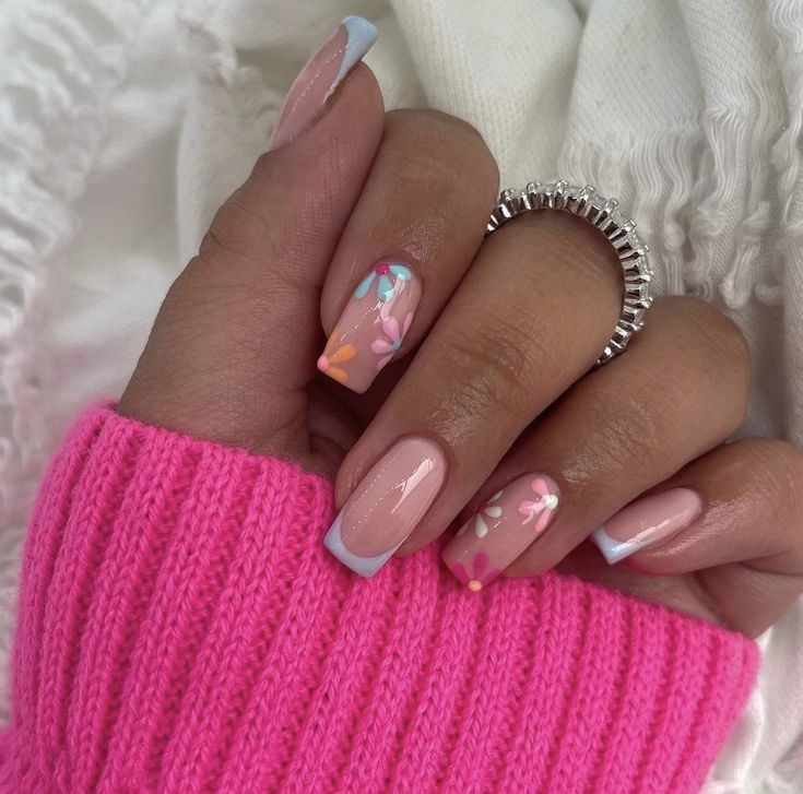 Holiday Nails Summer Ideas