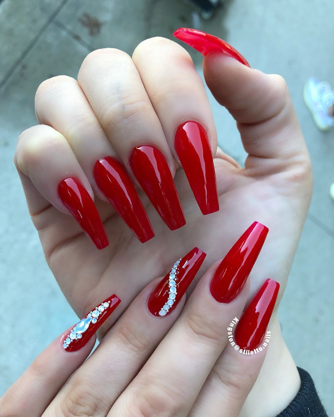 Trendy Red Nails Summer Ideas