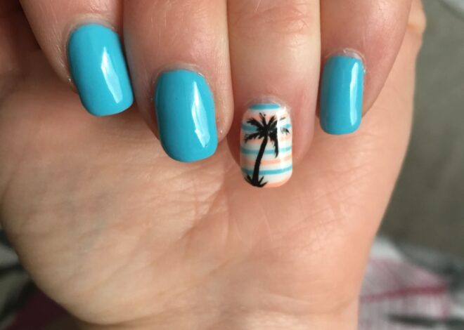 Tropical Palm Tree Nails Ideas