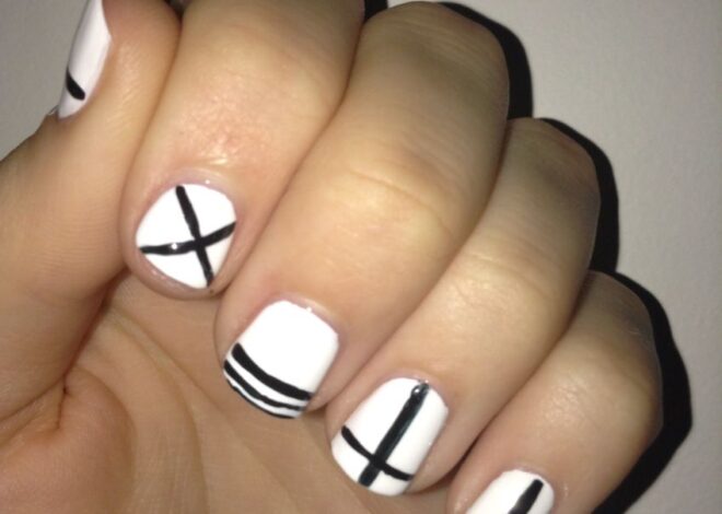 Chic Monochrome Patterns Nails Ideas