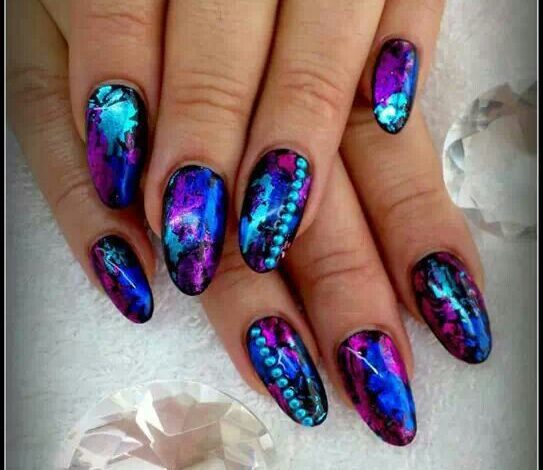 Glamorous Glitter And Foil Nails Ideas