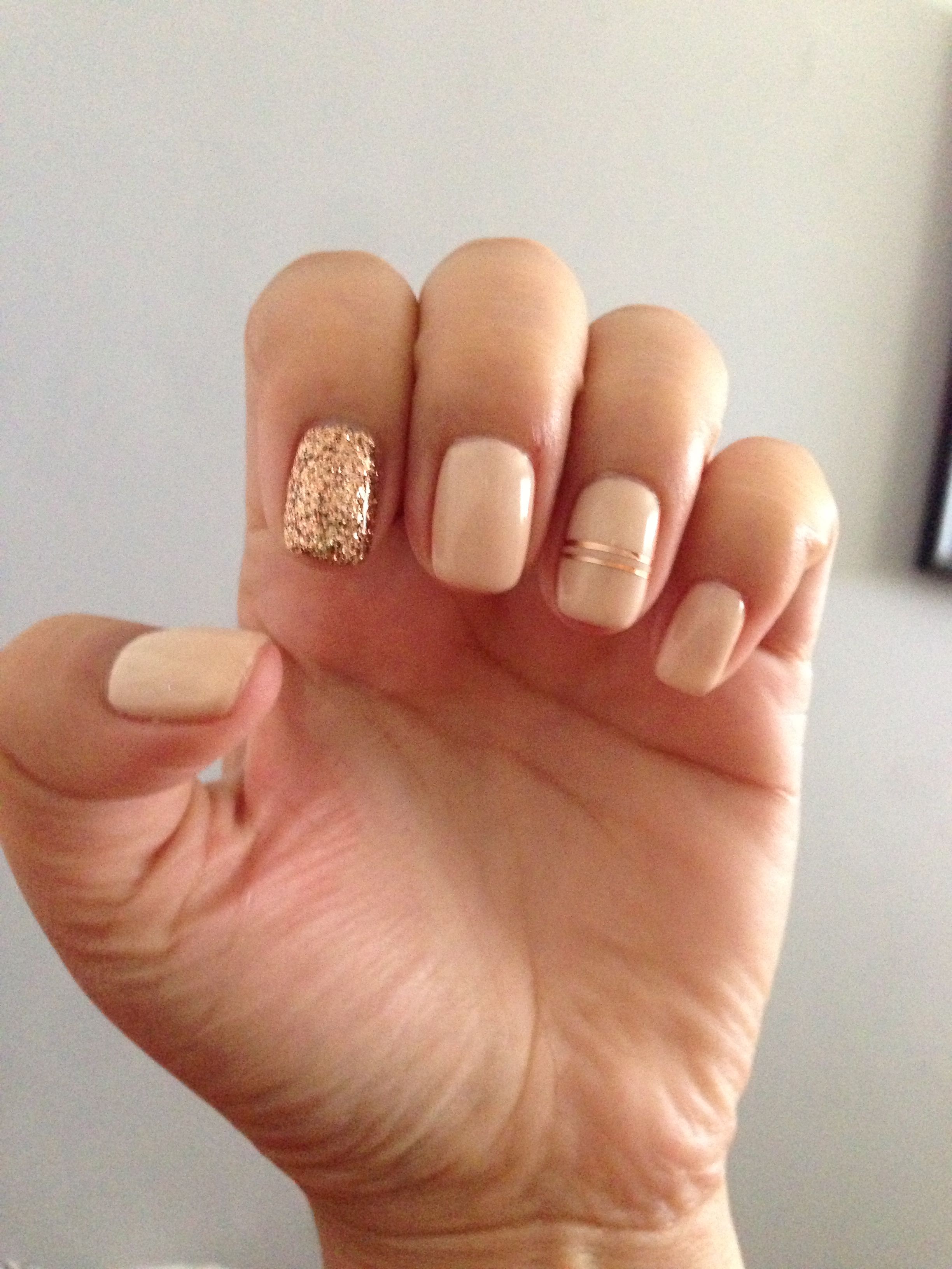 Rose Gold Accents Nails Ideas