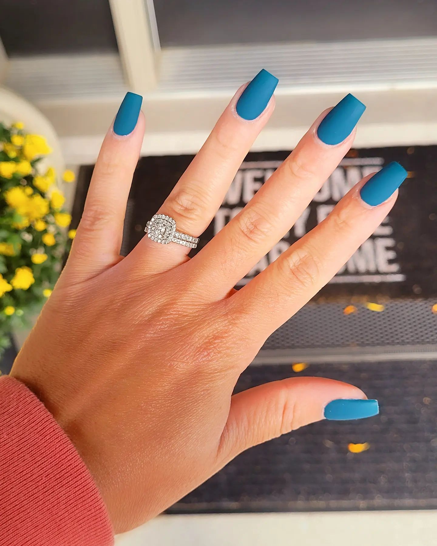 Sophisticated Deep Teal Nails Ideas