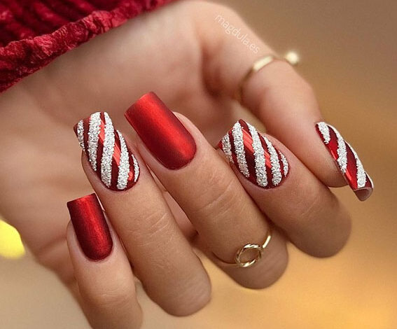 Festive Candy Cane Nails Ideas