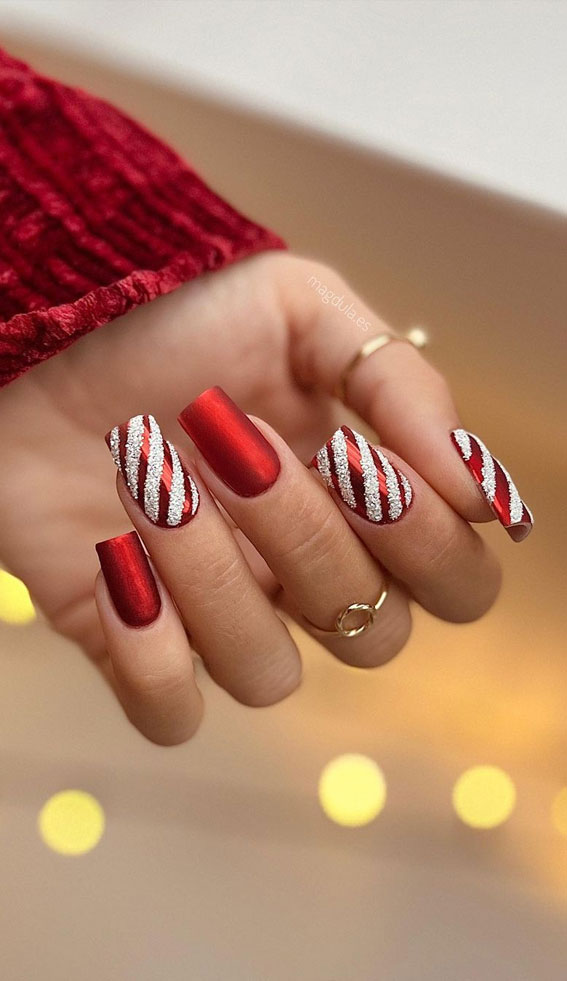 Festive Candy Cane Nails Ideas