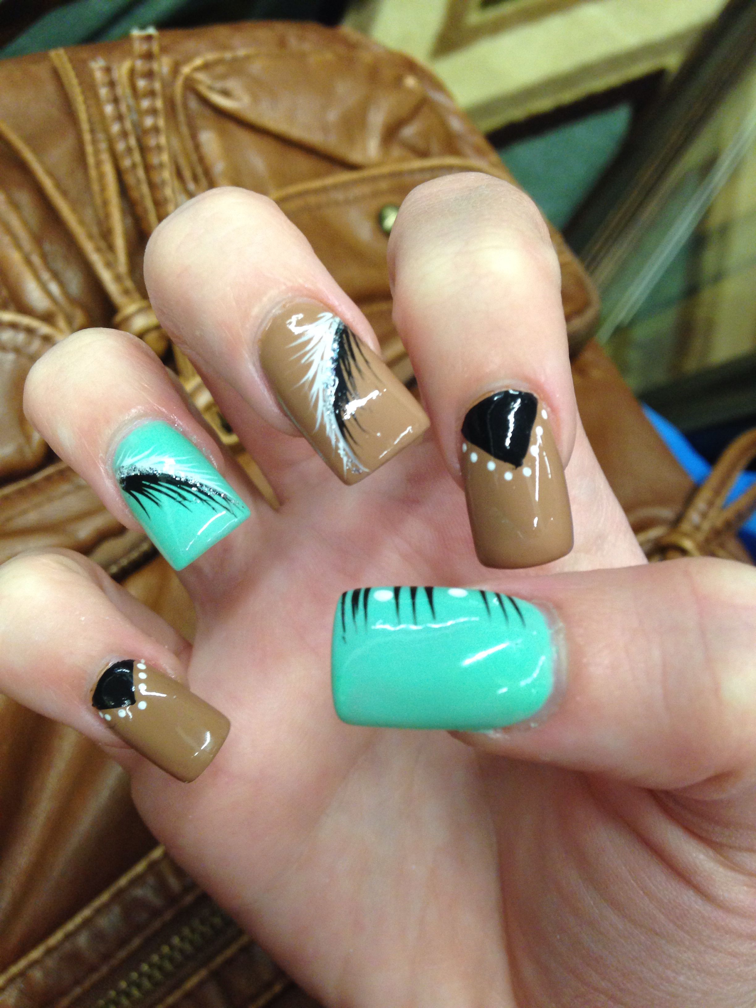 Boho Feathers And Arrows Nails Ideas