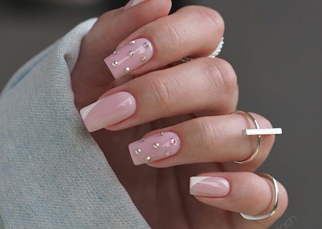 Vintage Rose Gold Nails Ideas