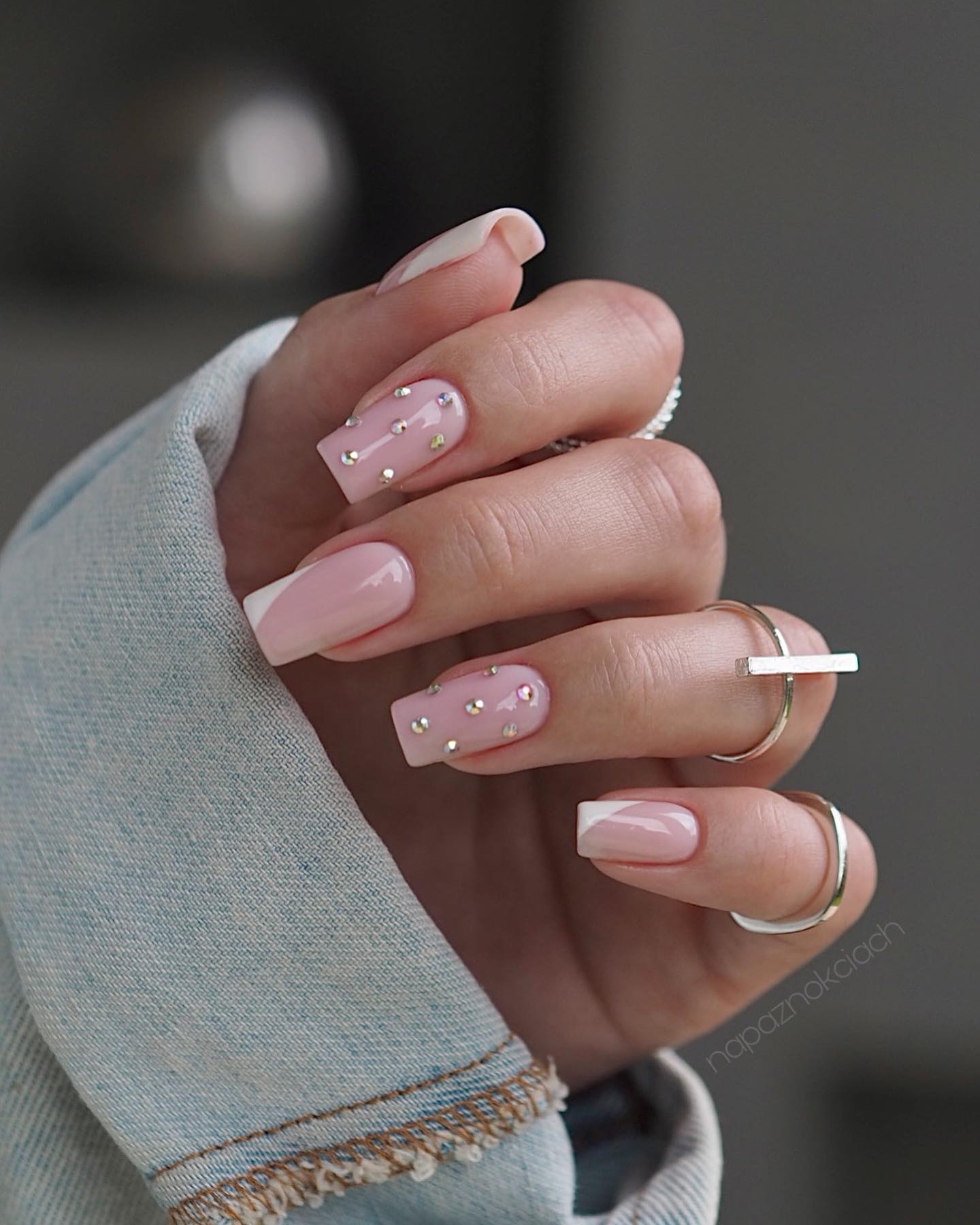 Vintage Rose Gold Nails Ideas