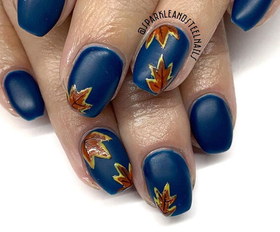 Autumn Leaves Pattern Nails Ideas