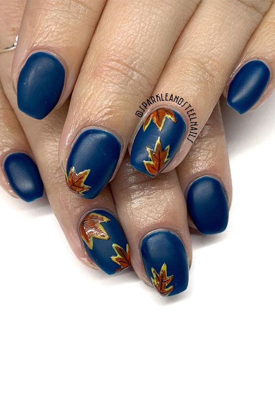 Autumn Leaves Pattern Nails Ideas