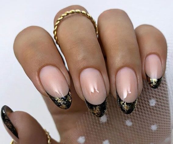 Metallic Foil Accents Nails Ideas