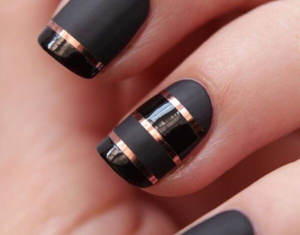 Chic Striped Nails Ideas