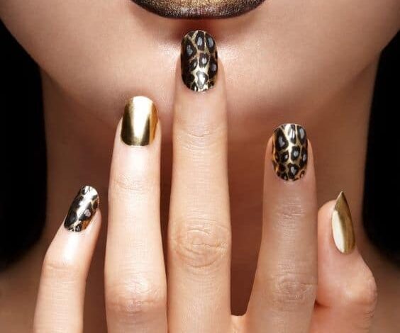 Glamorous Shiny Metallic Nails Ideas